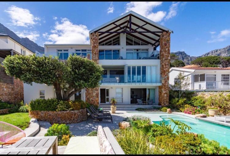 Far Horizons Camps Bay Ξενοδοχείο Κέιπ Τάουν Εξωτερικό φωτογραφία